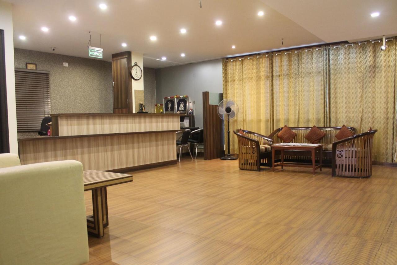 Hotel Green Trees Bangalore Luaran gambar