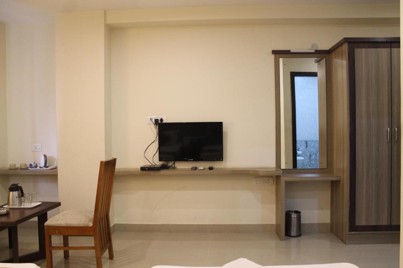 Hotel Green Trees Bangalore Luaran gambar